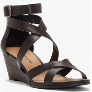 Lucky Brand Shoes Black Leather Wedge Sandal Nib SIZE: 7.5
